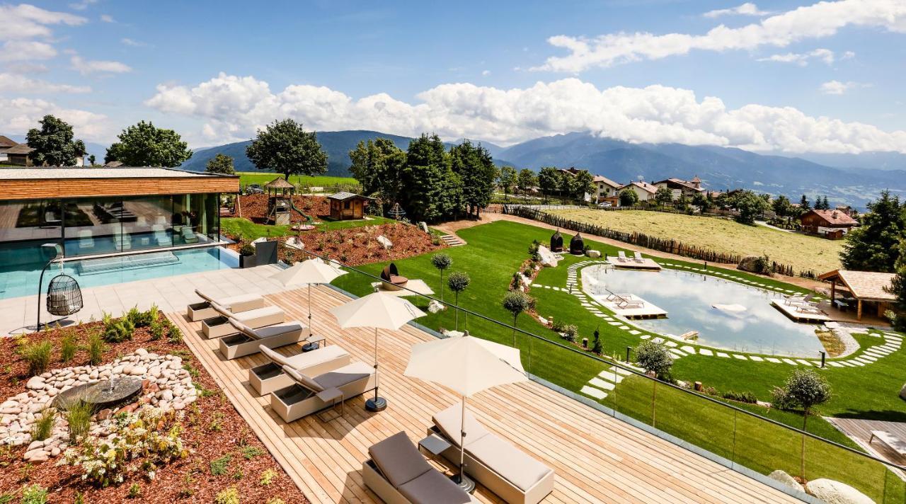 Sonnenberg Panorama Dolomites Wellbeing Hotel Maranza Bagian luar foto