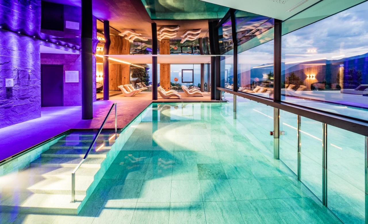 Sonnenberg Panorama Dolomites Wellbeing Hotel Maranza Bagian luar foto