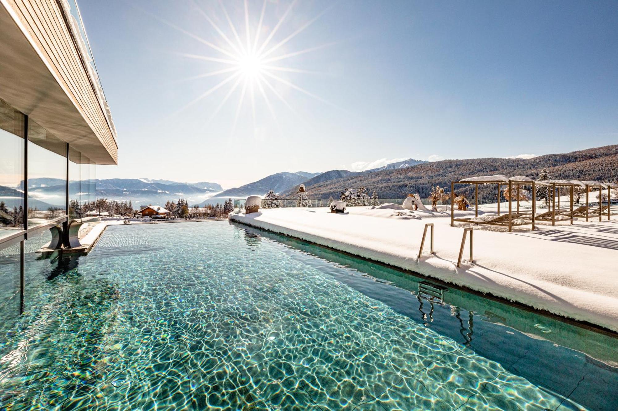 Sonnenberg Panorama Dolomites Wellbeing Hotel Maranza Bagian luar foto