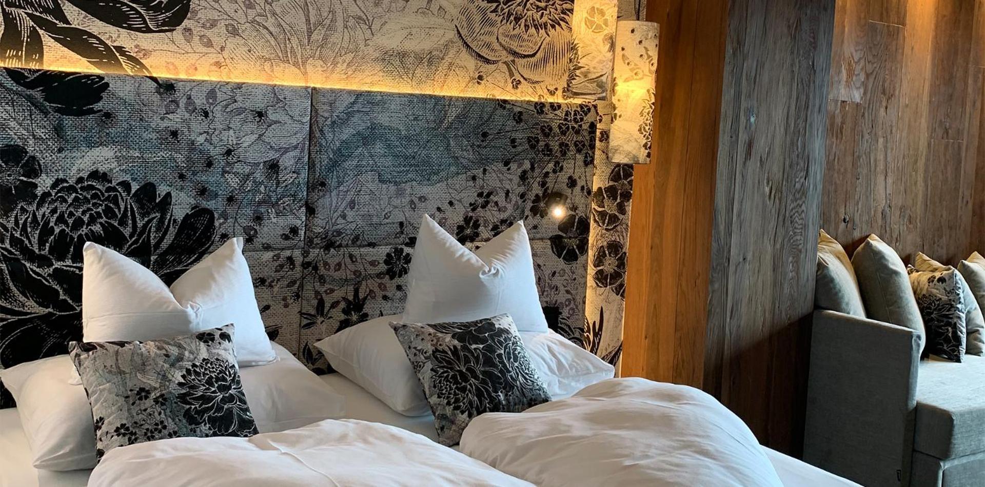 Sonnenberg Panorama Dolomites Wellbeing Hotel Maranza Bagian luar foto